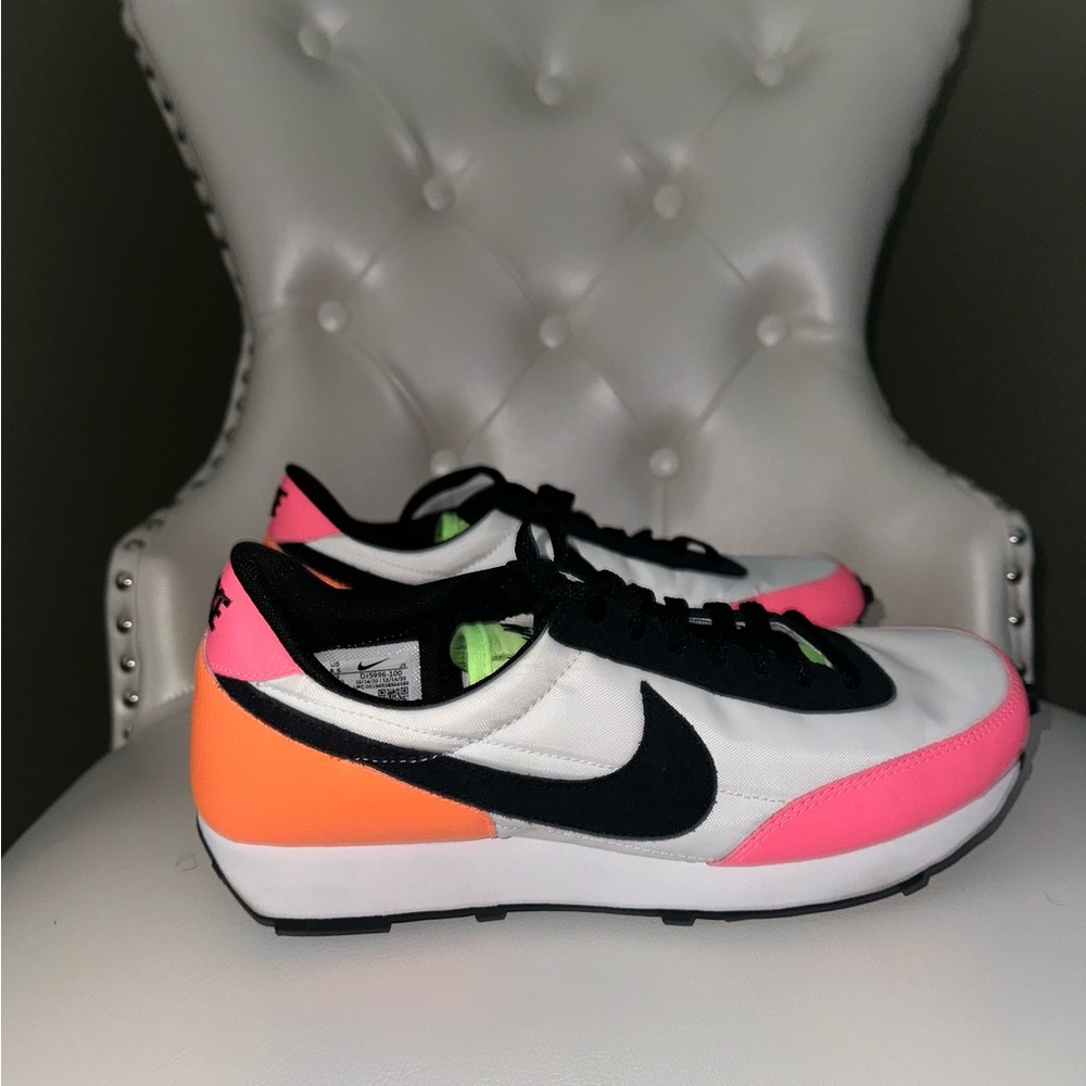 Colorful Nike Waffle - Picture 3 of 8